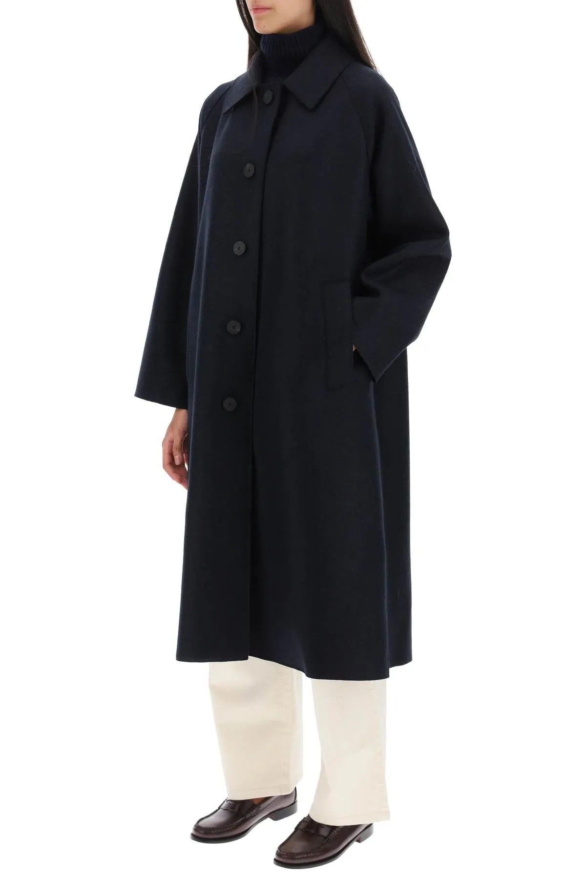 balmacaan coat in pressed wool