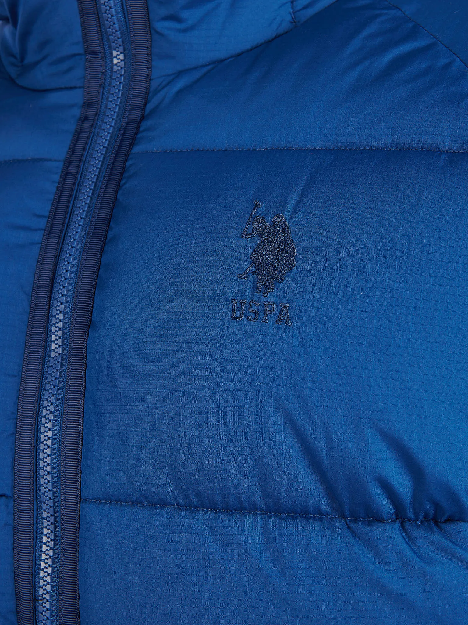Mens Ripstop Hooded Puffer Jacket in Navy Peony